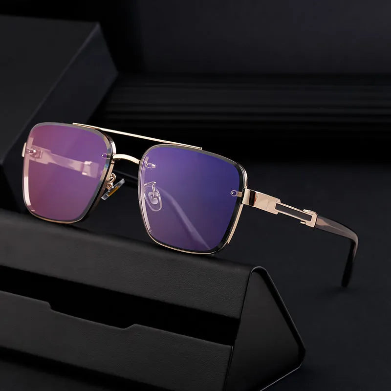 Men's vintage sunglasses with UV400 protection in gold double grey colour with PC frames