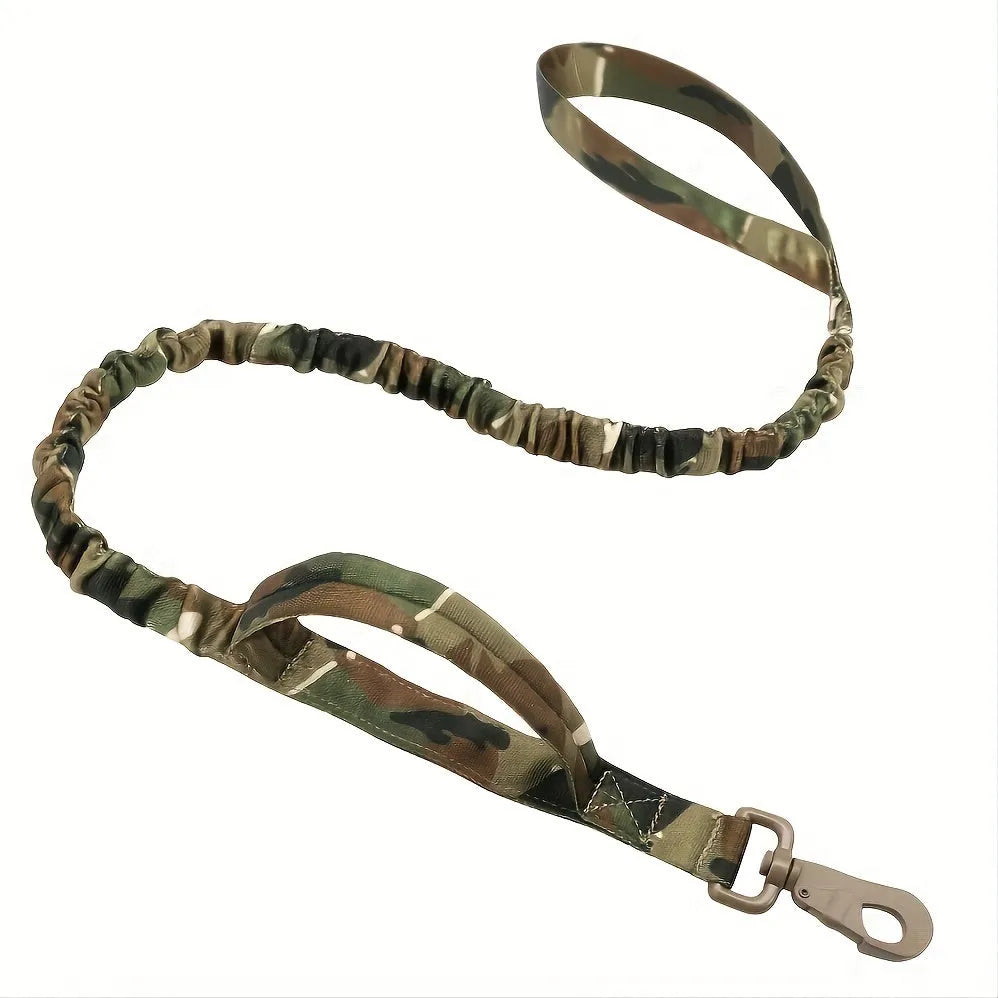 Retractable dog lead for large breeds extended to 5 metres, showing the handle, casing, and reflective stitching.