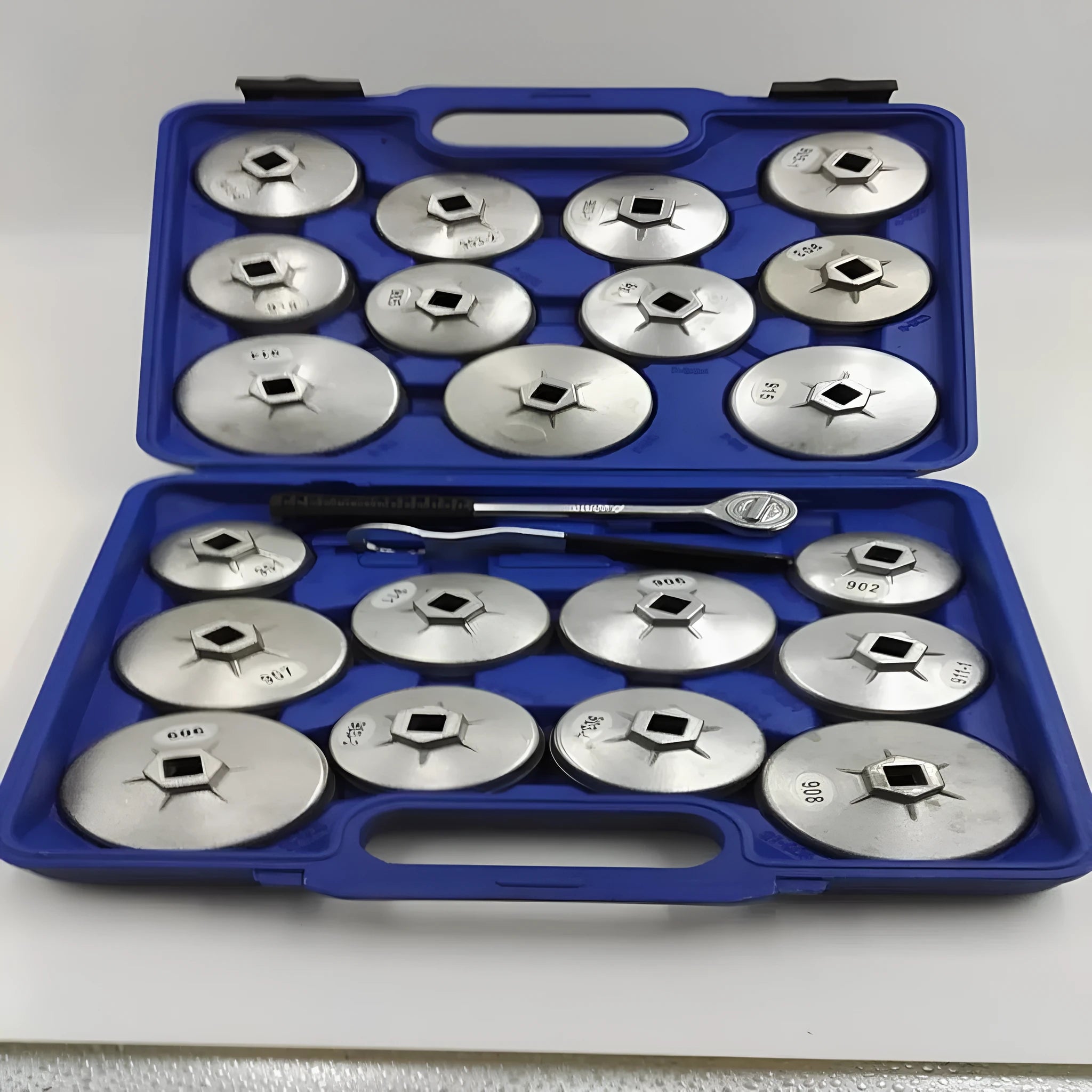 23 piece cap type oil grid set in aluminium alloy with 1/2 inch drive for oil filter removal