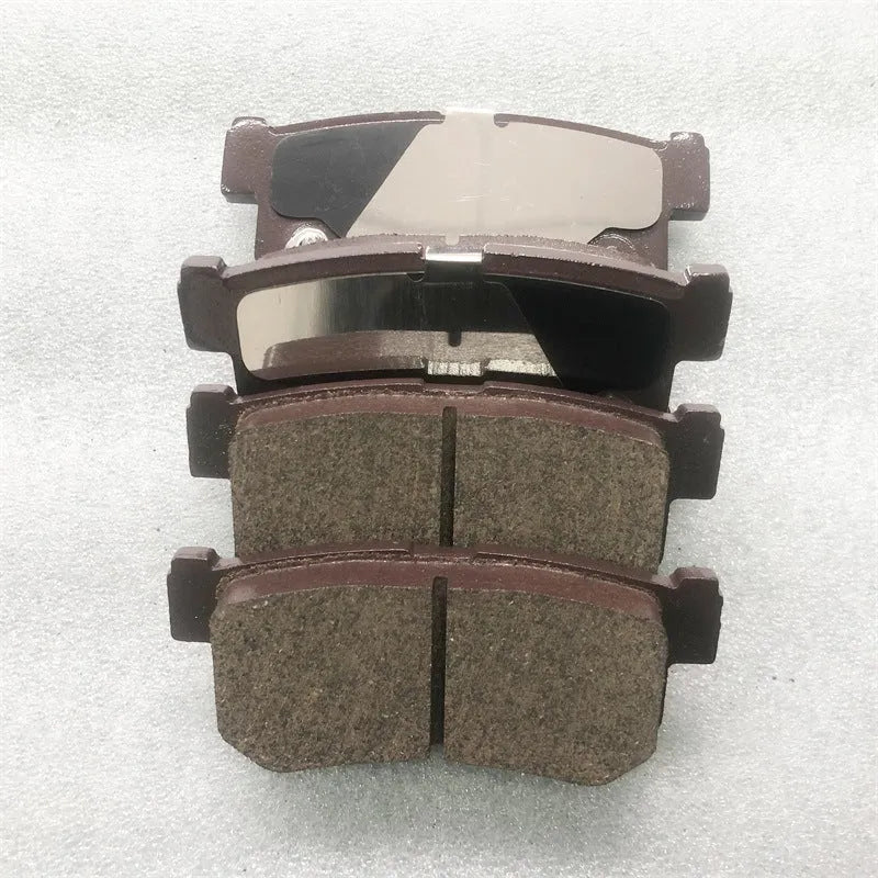 48413090A1 brake pad set for Ssangyong electric vehicle front wheels