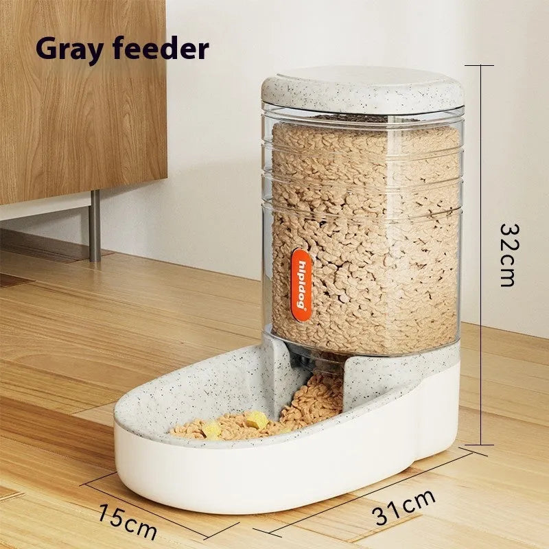 Automatic pet water fountain with 3.8L capacity in blue colour for cats and dogs