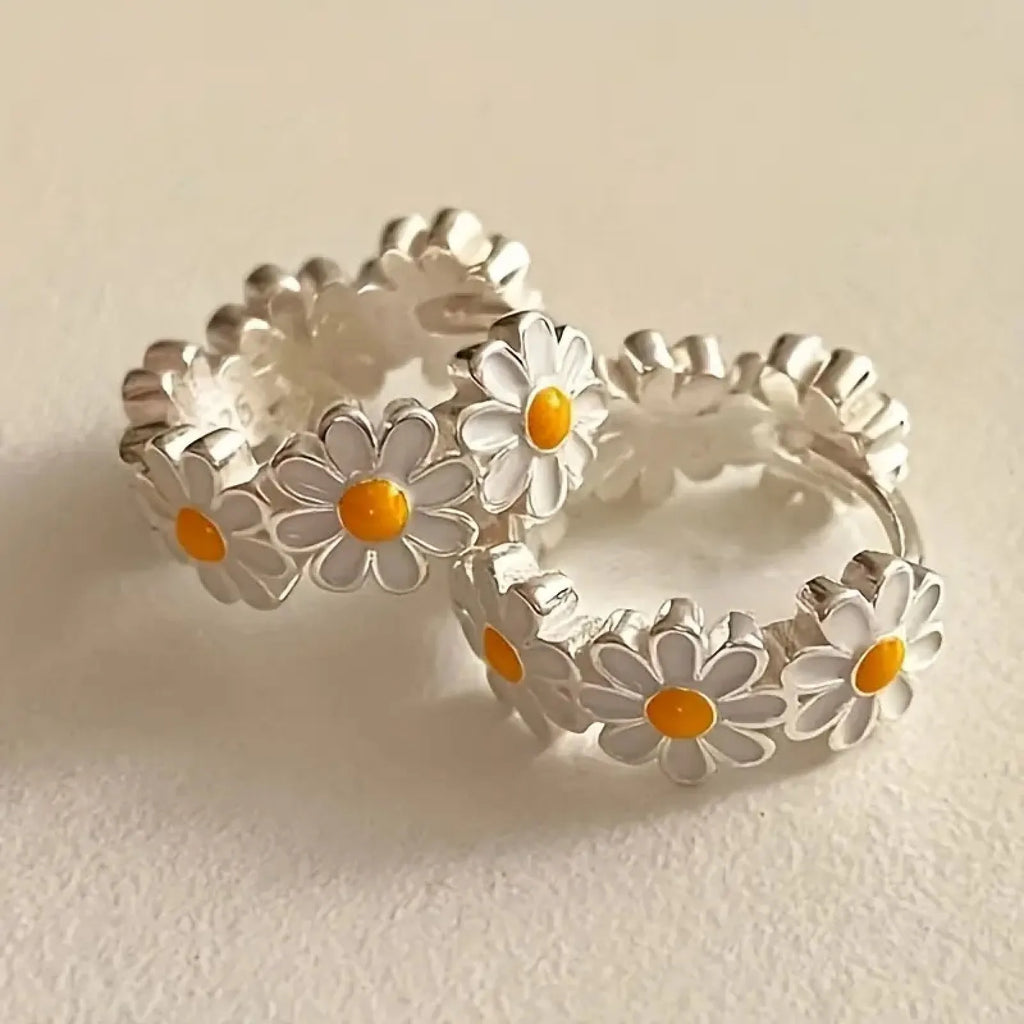 White daisy flower ring electroplated copper earrings with platinum-style gem setting