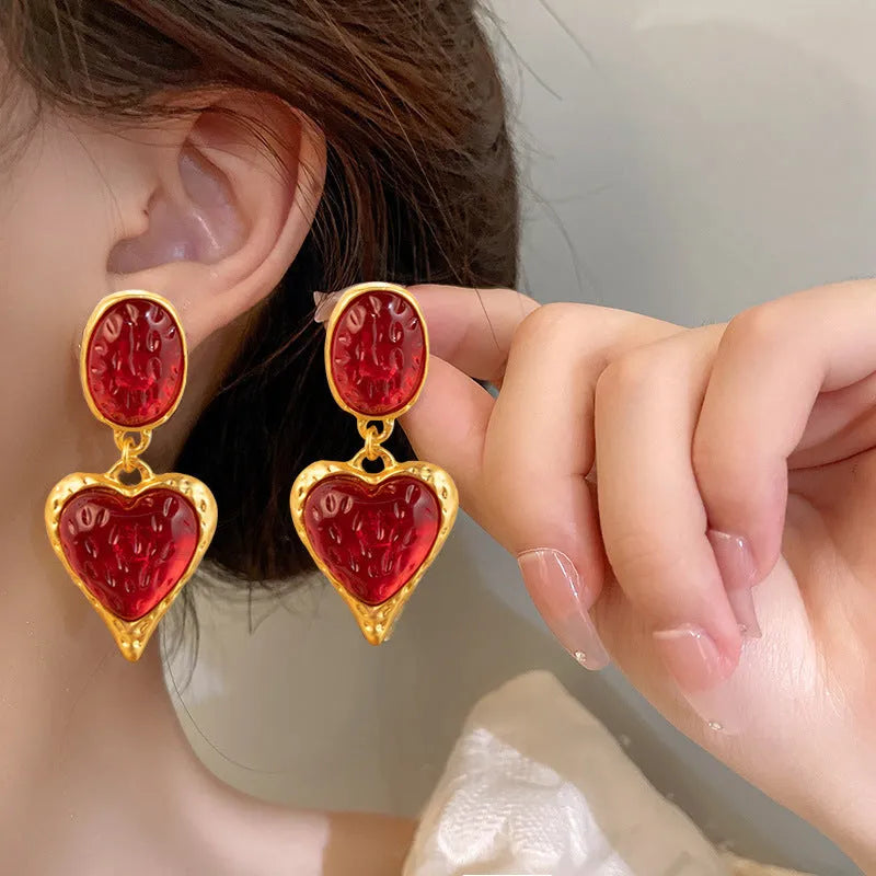 Silver needle pleated oval love heart alloy stud earrings in four colour variations
