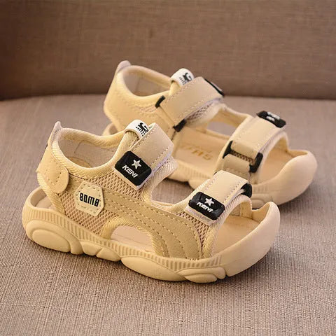 Boys summer soft sole beach shoes with anti-kick protection and bear-pattern non-slip sole in blue