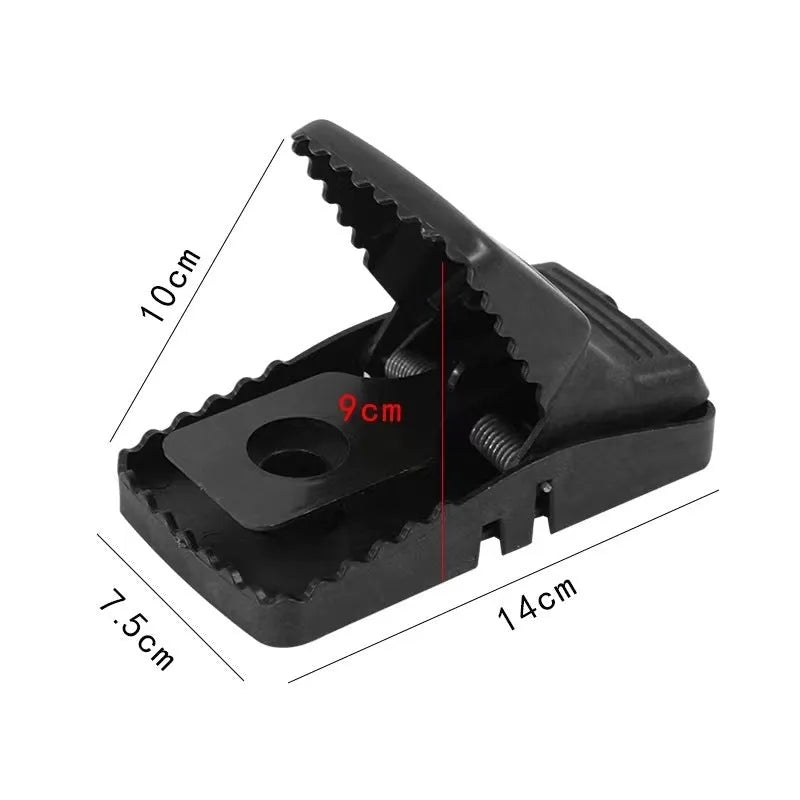 Automatic reset mouse cage trap in plastic and iron designs, shown in small, medium, and large sizes.