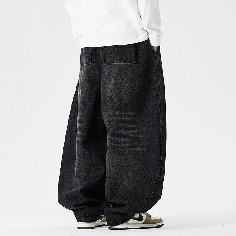 Men's plus size wide leg jeans in American casual style with straight leg design