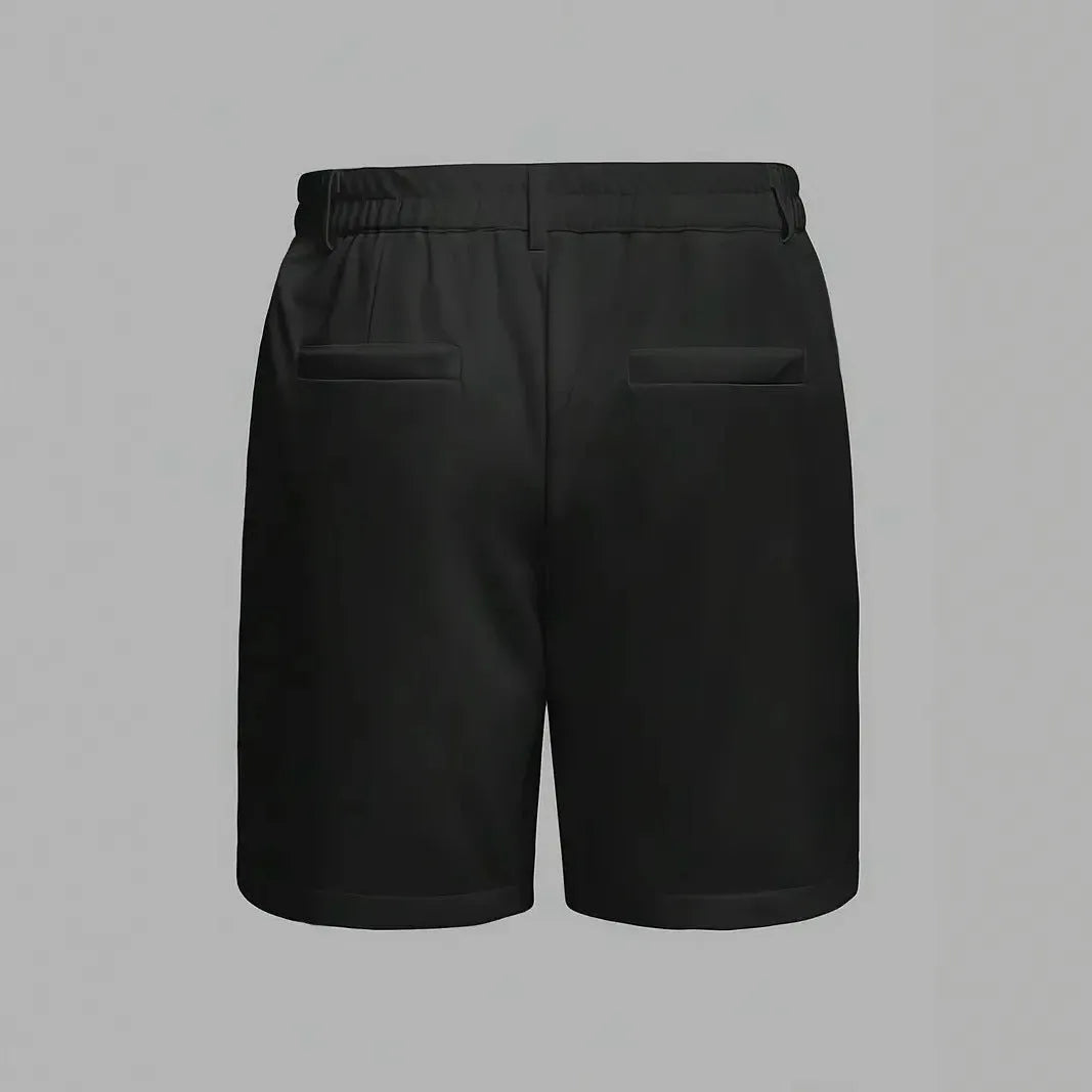 Men's solid colour casual shorts in cotton blend fabric with straight leg Korean style design.