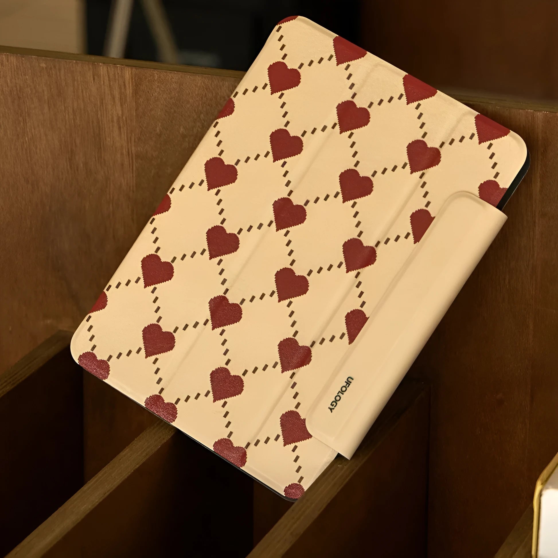 Double-sided magnetic suction flat plate protective shell for iPad Air5 and Air4.