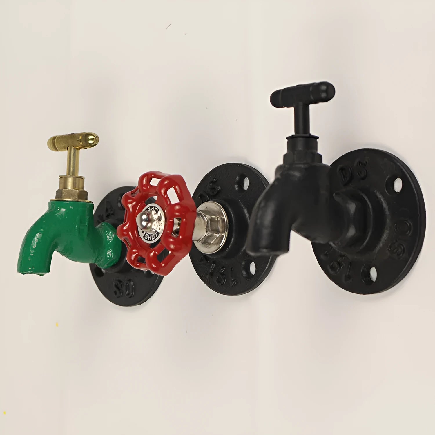 Metal wall hook with water pipe style design and polishing finish in available colour options
