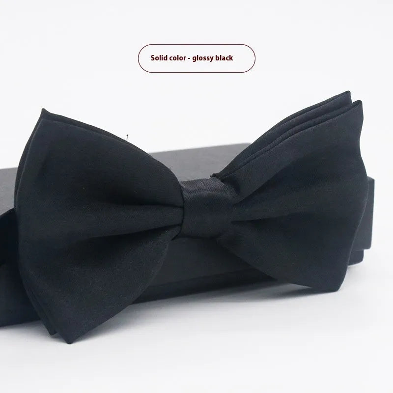 Men's solid colour flat head polyester bow tie on white background