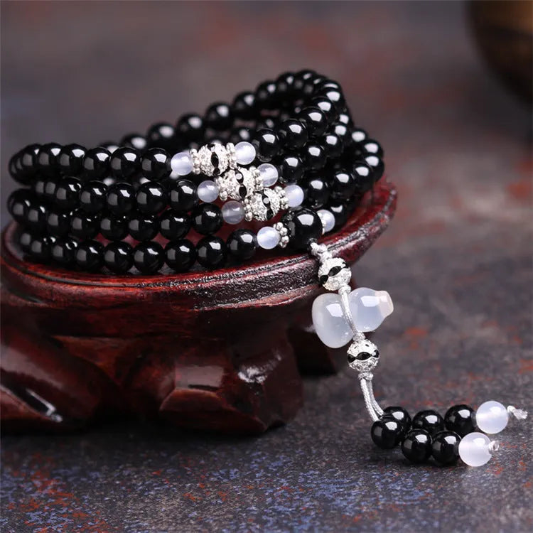 108-bead black and red agate geometric bracelet for men and women.