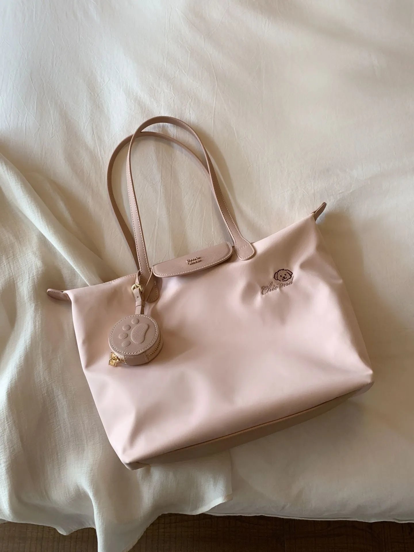 Oxford cloth tote shoulder bag in beige colour with sandwich pockets and mobile phone compartment