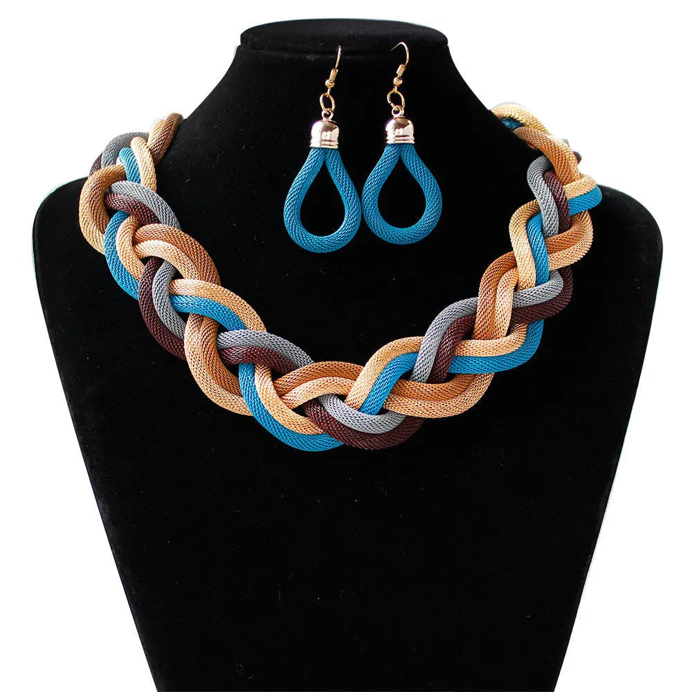 Hand-woven rope necklace chain for women in zinc alloy 53cm length trendy style