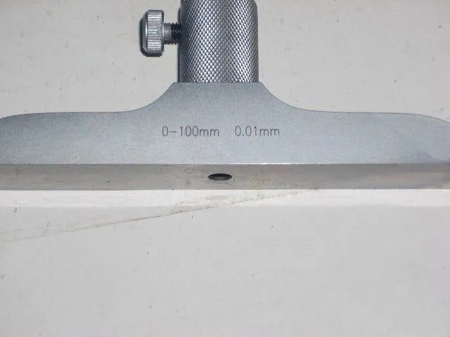 0-100mm depth micrometer set with 0.01μm resolution and alloy construction