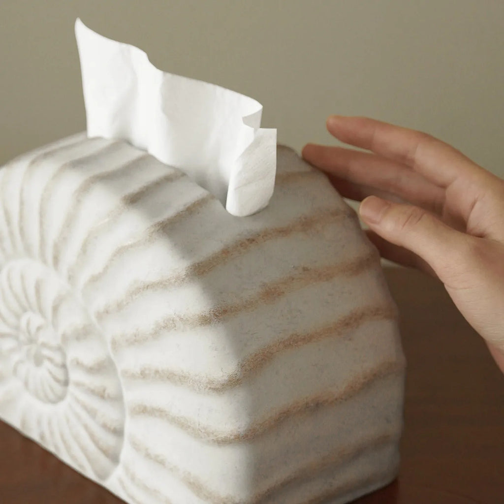 Resin conch tissue box decoration in modern simplicity style for home organising