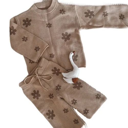Korean style khaki cotton sweater and trousers suit for baby and toddler boys and girls