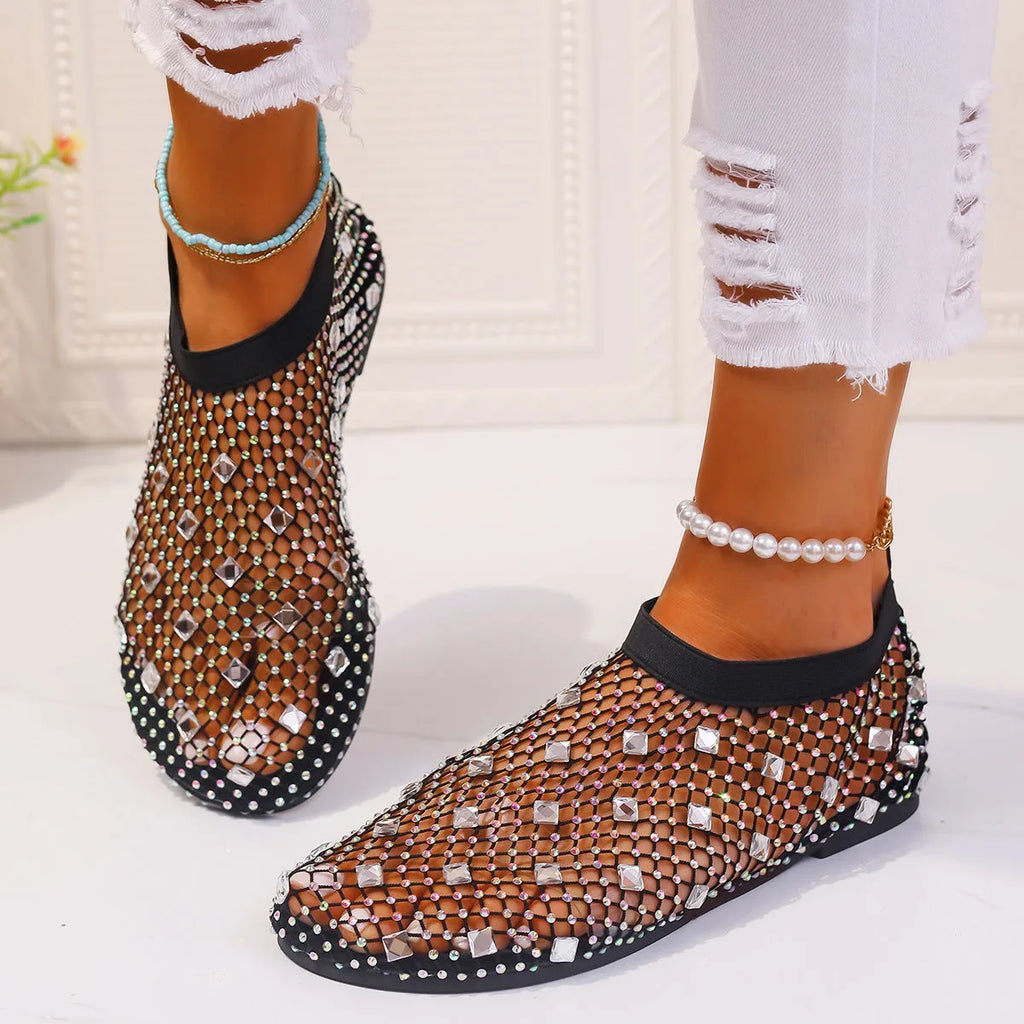 Women's colourful rhinestone mesh flat sandals with round toe and rubber sole for summer beach wear