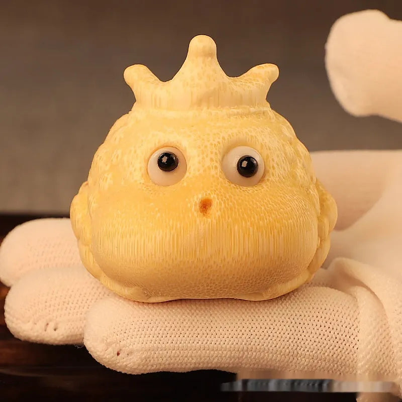 Solid bamboo carving ornament of Crown Princess toad with 5.0 live eye specification