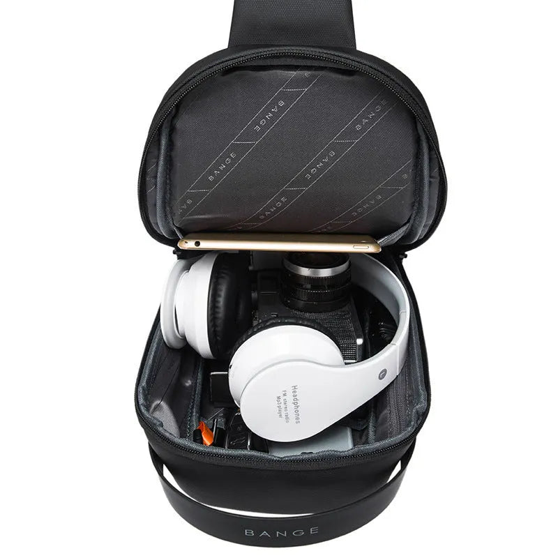 Men's business shoulder bag with USB charging port in Oxford cloth
