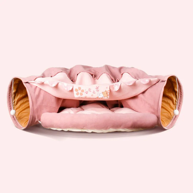 Collapsible cloth cat tunnel in choice of colours showing 45cm diameter and entrance height