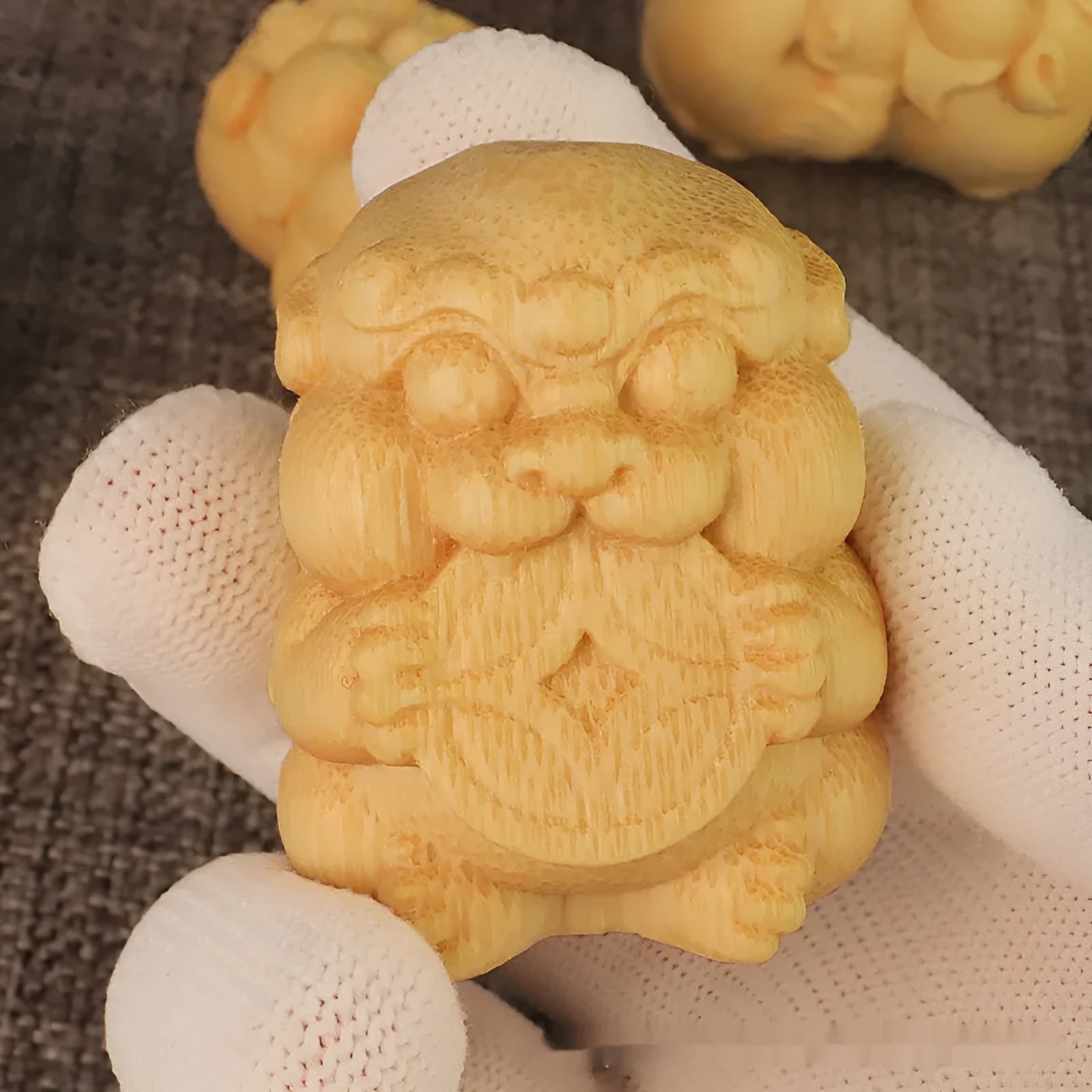 Solid bamboo carving ornament traditional Take Money style 4.5cm height decorative figurine