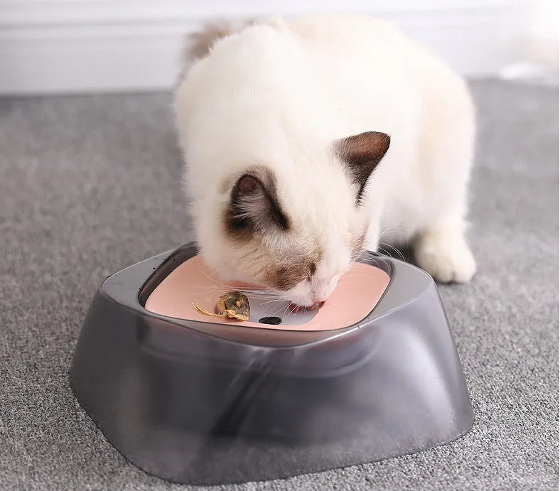 Pet dog bowl with floating anti-spill disc, 750ml capacity, arch shape design, and anti-skid cushion, beige colour