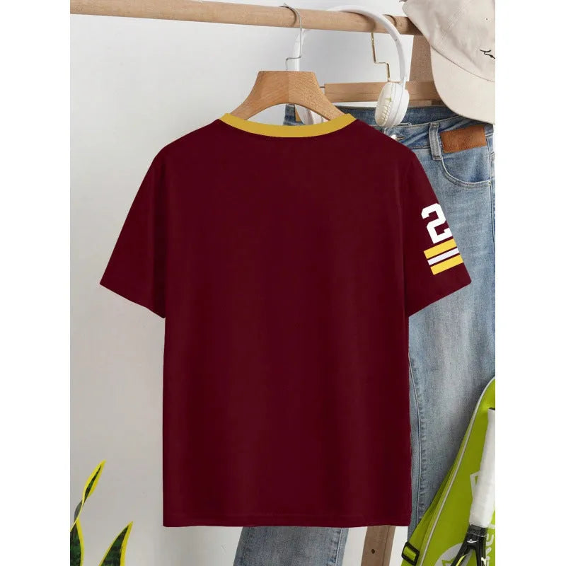 Casual cotton T-shirt with digital letter print in red or green, loose fit short sleeve design