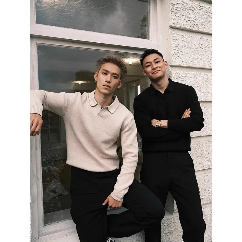 Men's loose fit knitted sweater in black or apricot, long sleeve pullover, sizes M to XXL, casual autumn style.