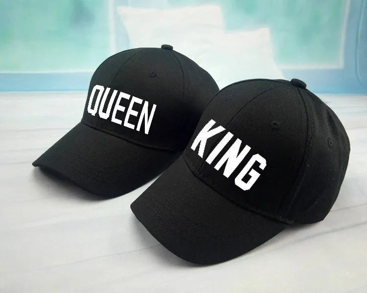 Printed baseball cap with adjustable strap in Black KING colour for everyday wear