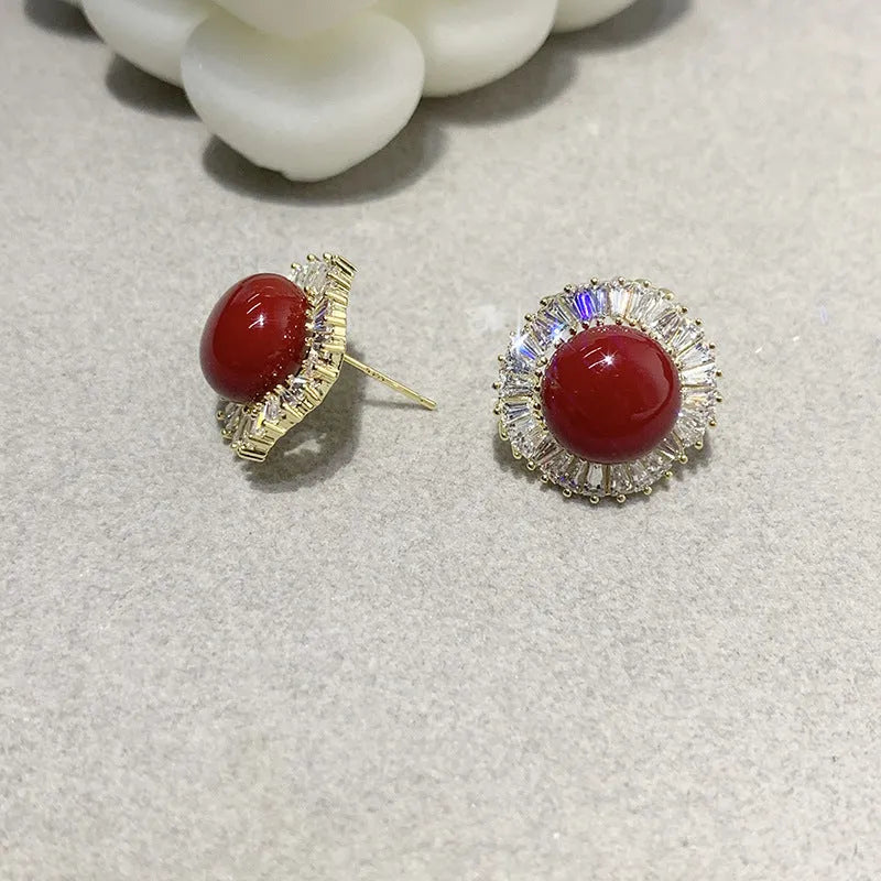 French retro pearl zircon clip-on earrings with silver tone finish and 2 cm diameter