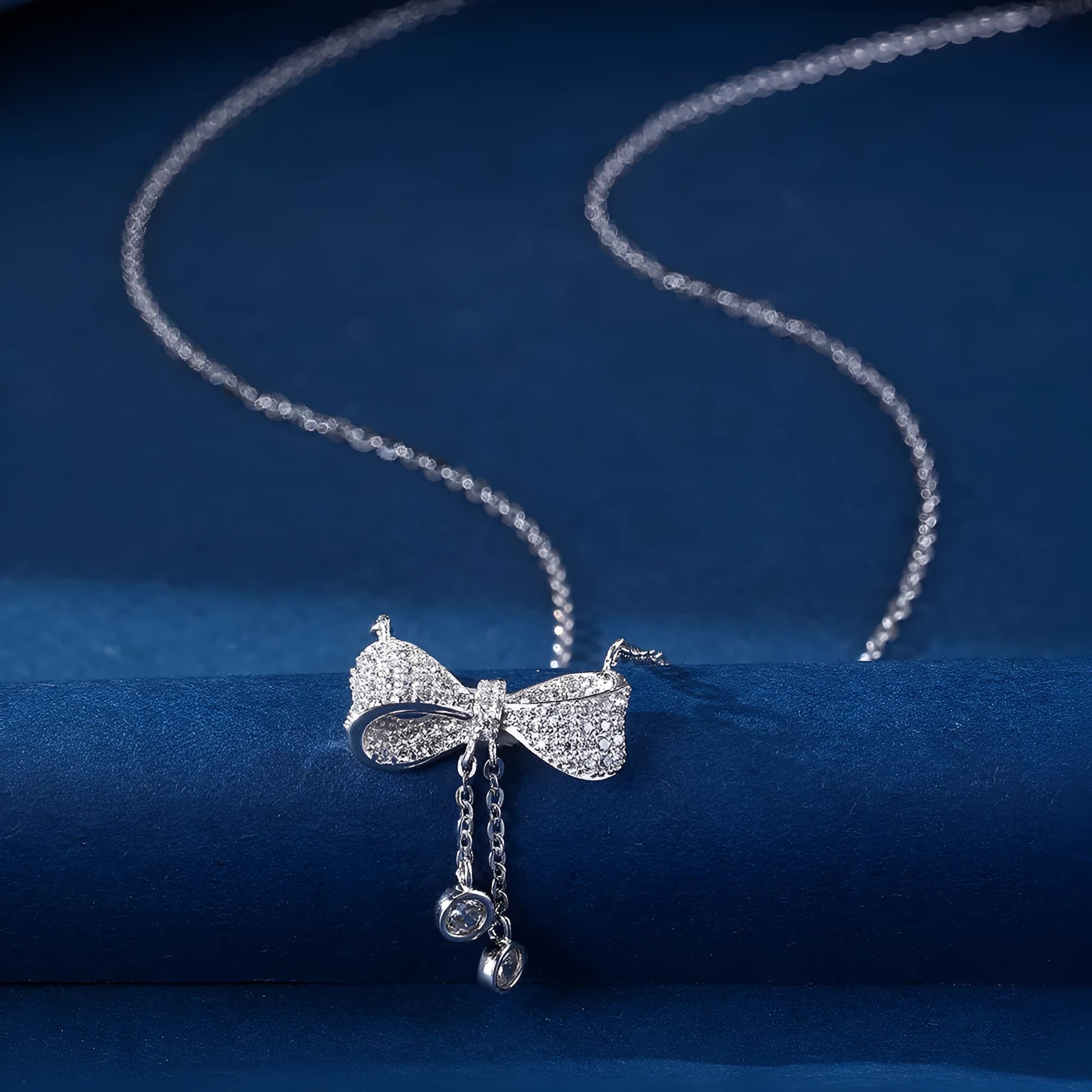 S925 sterling silver necklace with bow pendant on 40-45cm O-ring chain
