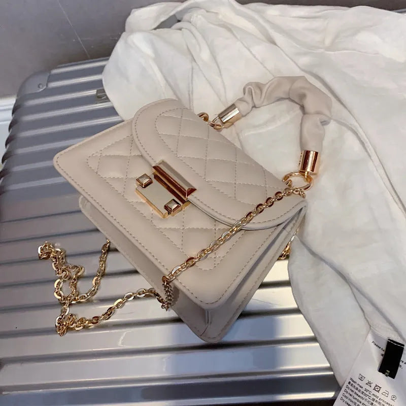 Korean style purple women's shoulder bag with chain strap showing front view