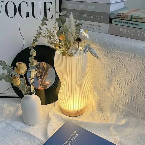 Bamboo curve desk lamp with USB power and touch control in Japanese style