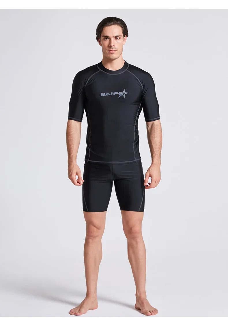 Men's quick-dry half sleeve nylon swimsuit for swimming and wading activities