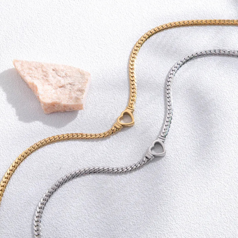 Fashion simple hollow heart titanium steel bracelet in BR-26 gold colour with electroplated finish