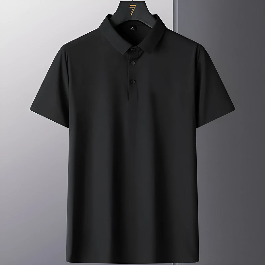 Non-ironing solid colour men's short sleeve business casual shirt on a hanger.