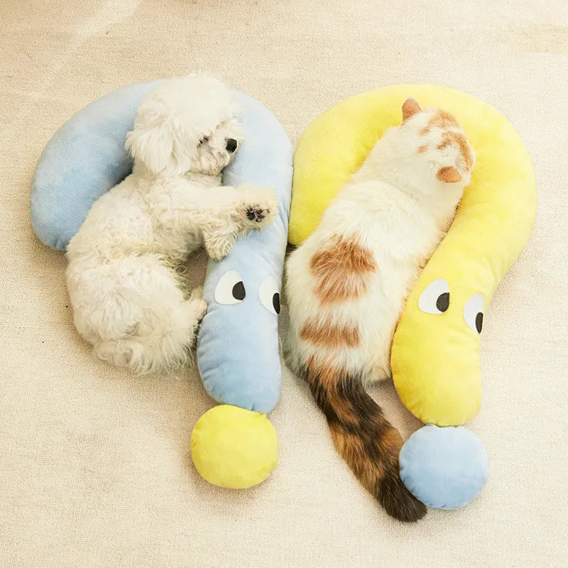 Blue soft fleece pet cushion bed for cats and dogs measuring 62cm by 39cm