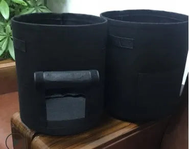 Non-woven breathable potato plant growth bag with side window and double handles in black colour