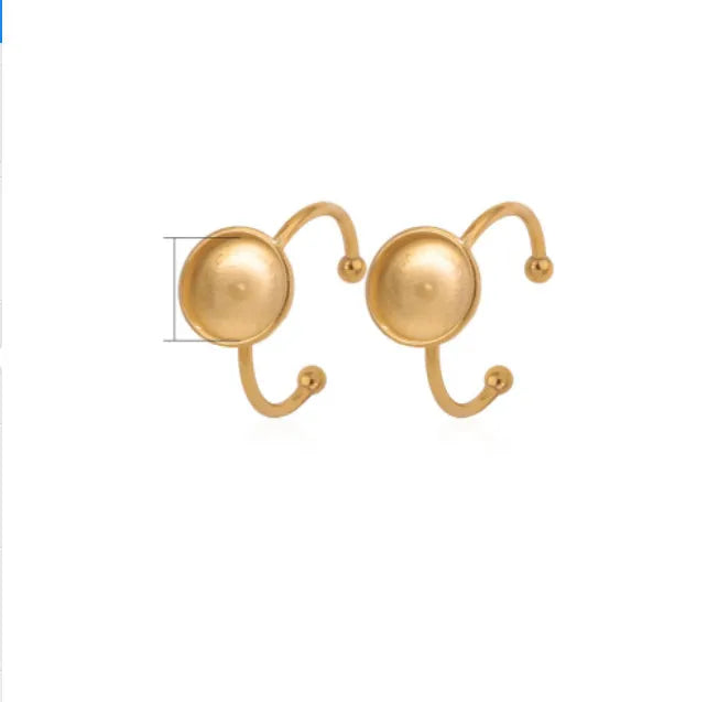 Golden-toned stainless steel ring holder with totem pattern and multiple shape options for jewellery organisation