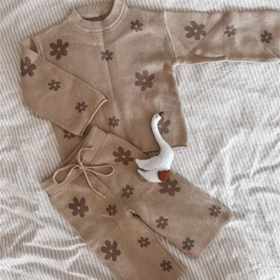 Korean style khaki cotton sweater and trousers suit for baby and toddler boys and girls