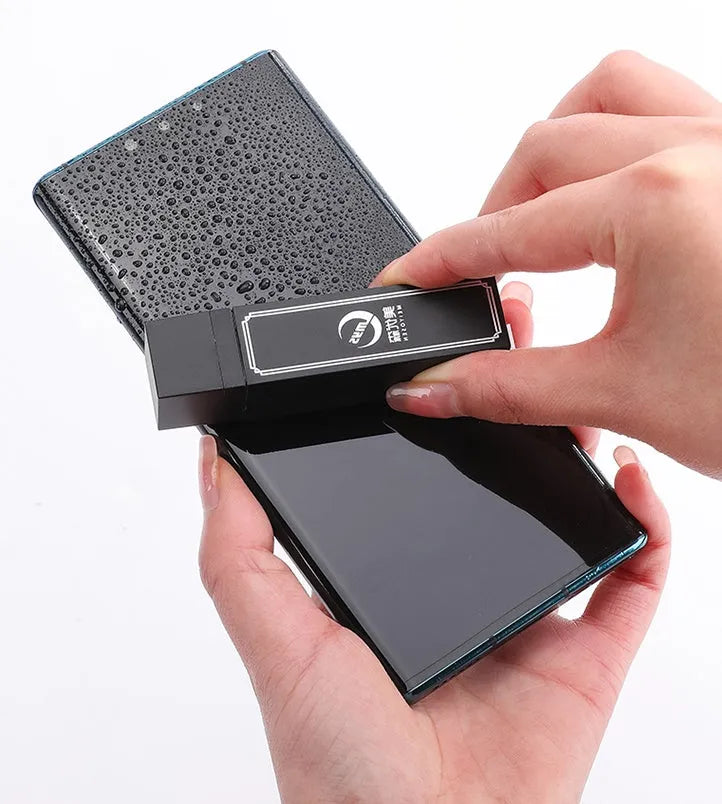 Disposable mobile phone screen cleaner kit with 40 decontamination sheets in black packaging