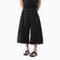 Men's retro washed black cotton denim cropped pants with straight leg and side pockets