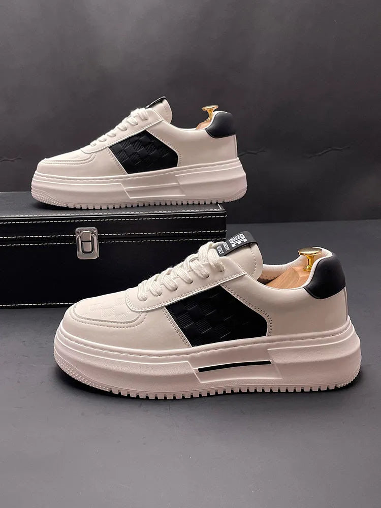 Unisex white and green cloth sports casual shoes with rubber foam soles.
