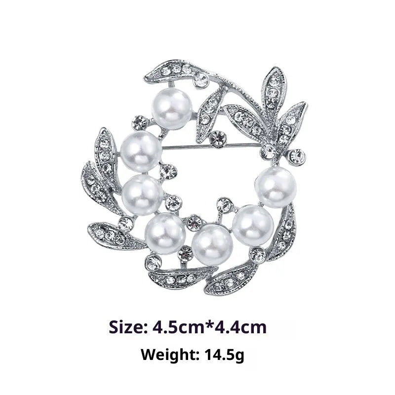 Minimalist pearl floral brooch with diamond inlay on alloy base, sweet and cool style for women