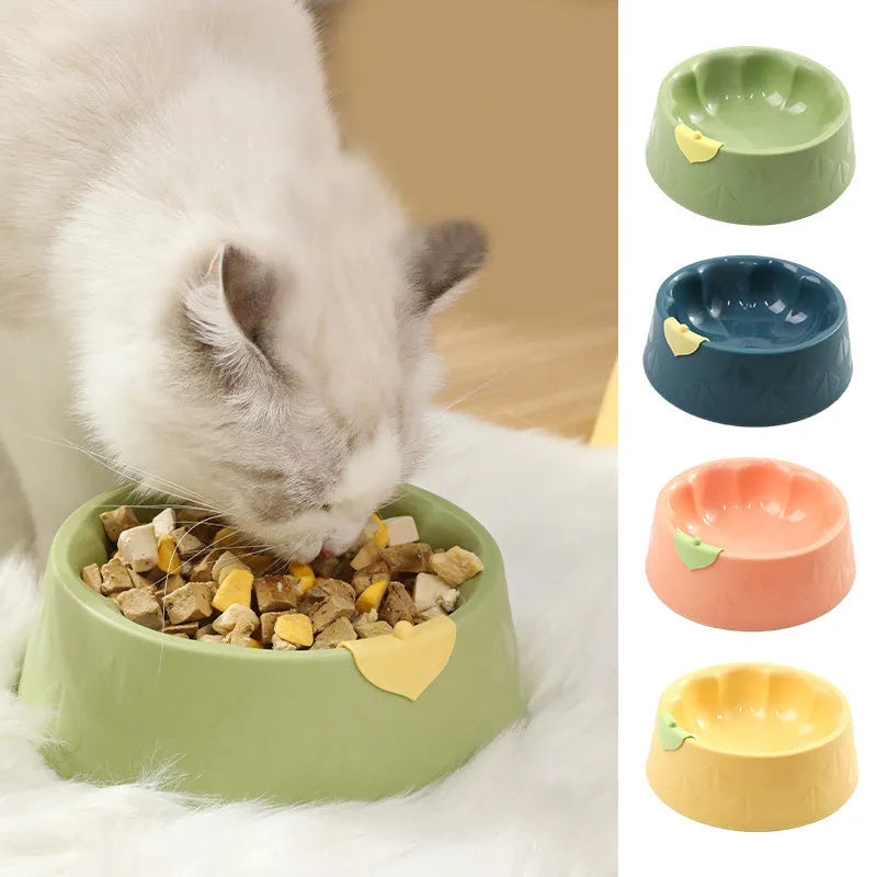 Plastic double pet bowl for cats and small dogs in flower-shaped design