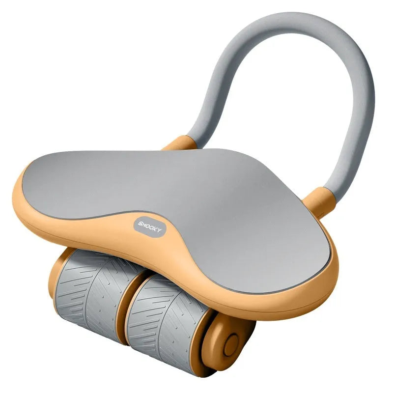Three-wheel abdominal exercise wheel with automatic rebound mechanism and kneel pad in black or orange colour