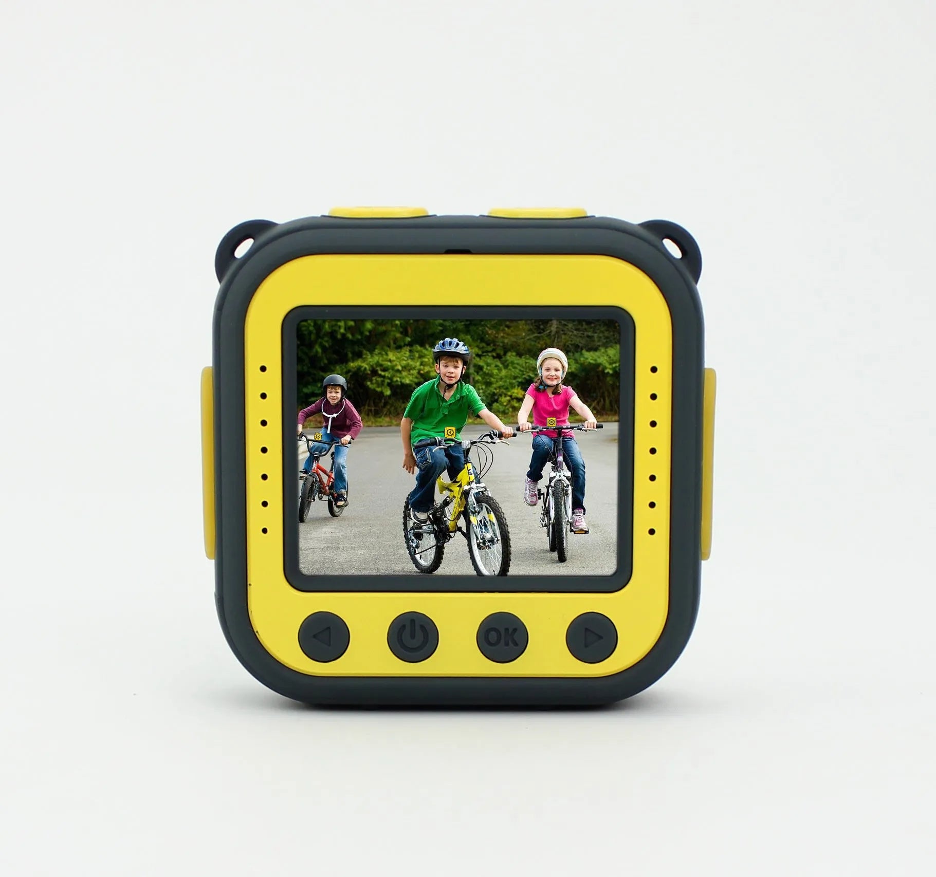 Yellow children's waterproof sports camera with 1.77-inch screen showing 720p HD video recording capability