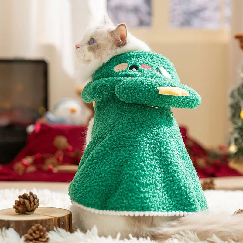 Christmas-themed elk design cat cloak in polyester for winter warmth with drawable fitting
