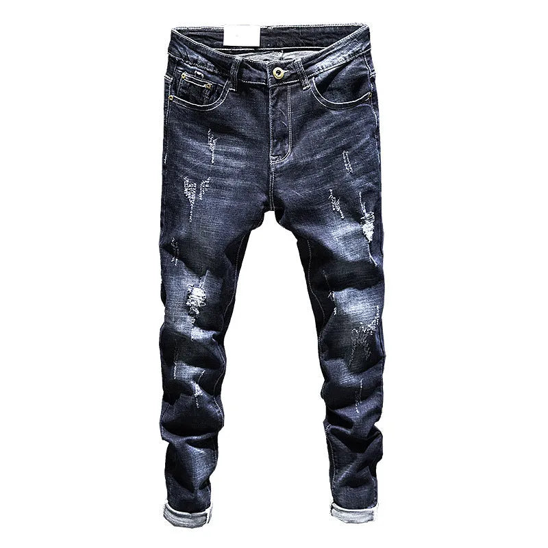 Slim-fitting men's skinny jeans in dark blue or light blue cotton denim with micro elasticity.