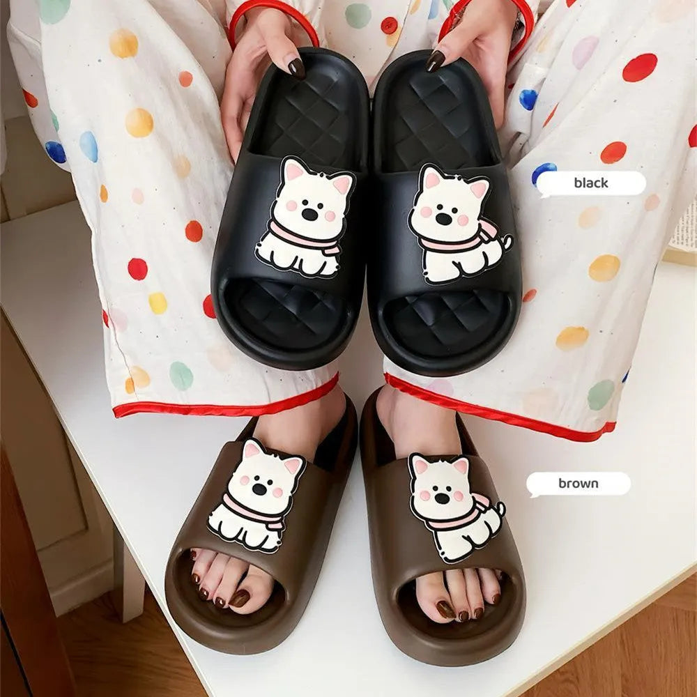 Rhombus pattern flip-flop slippers in PVC material shown in light yellow colour